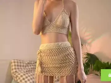 swtty_meivi — Hi, im Mei, ntmu! / GOAL  -  massage tits under top / #new #shy #teen #skinny #asian [33 tokens remaining]