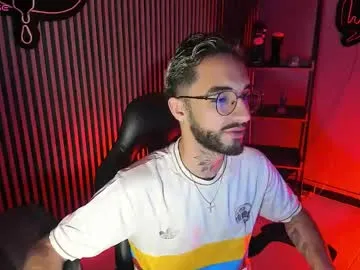 symon_kalifa — GOAL: Hot Cum Load [444 tokens remaining] Suck The Big Cock of this New Model! #new #bigcock #teen #anal #young