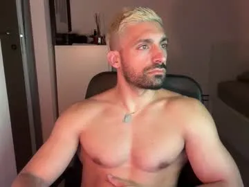 tarquit8 — Tarquit8's room pvt on #MUSCLE #italian