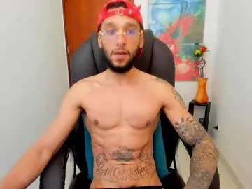 teylor_cristian — GOAL: Hello guys come and let's enjoy together [777 tokens remaining] Welcome guys, you will enjoy intense pleasure and a great show #lovense #bigcock #muscle #cum #hairy