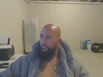 thehawaiian93 — Sweater off [50 tokens remaining]