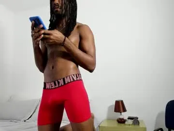 thenewclass — show fuck and cum (both)  #ebony #couple #master #bigcock #three we pvt is open [2699 tokens remaining]
