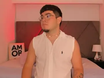 thiago_occonor — GOAL: sexy dance [99 tokens remaining] Welcome to my room! #18 #chubby #bigass #cum #new