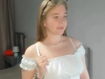 thomasenacasaliggi — Goal -  Look into ur eyes-   Hello chaturbate's citizens! my name is Annie and you should to know me closer cuz i'm #18 #bigboobs #new #teen #squirt [17 tokens remaining]