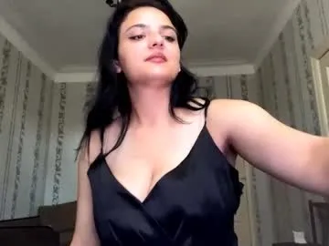 tiameakin — GOAL: Stand up and squezze my boobs [40 tokens left] #new #mistress #shy #bigass #bigboobs