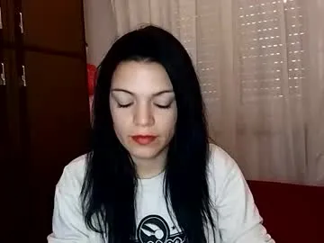 tiffany_chloe — Tiffany_chloe's room #romanian #smoke #brunette