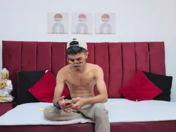 timothe_evans — Jerk Off  [94 tokens left] #bigcock #skinny #hairy #cum #twink