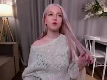 tinastevenson — Hi, im Annie! GOAL: take off sweater #new #blowjob #18 #teen #young [55 tokens remaining]
