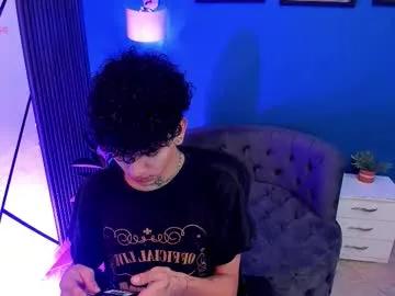 todoroki_g — GOAL: masturbation [200 tokens remaining] Welcome to my room! #young #skinny #femboy #18 #anal