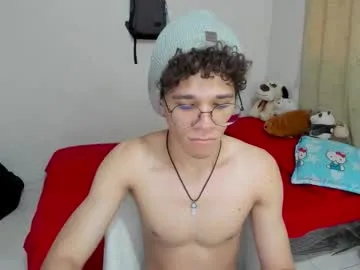 tom_blue10 — GOAL: complete my goal and let's make a milk delivery  [470 tokens remaining] Welcome to my room! #young #cum #bigcock #muscle #uncut