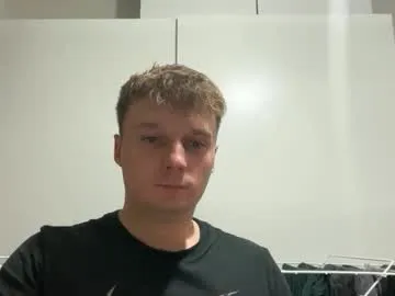 tomsky2703 — Freechat on Chaturbate