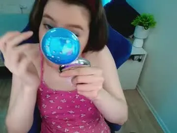 topcranberry — Fuck pussy with a dildo [0 tokens remaining] #hairy #bigass #anal #teen #c2c