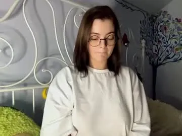 trangarlick — Goal:squeeze my boobs | hi, i'm new here, my name Amelia let's talk  #new #shy #18 #bigass #bigboobs [33 tokens remaining]