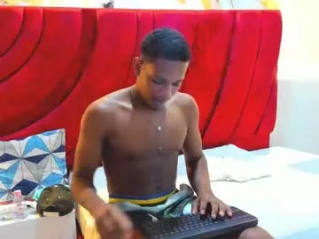 trey_neil — hey mi goal is Hard dick play and pre cum  / #bigcock #cum #ebony #master #new [199 tokens remaining]