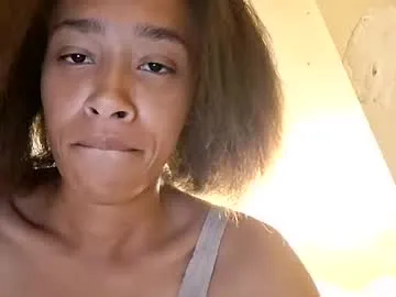 tweetybop29 — Freechat on Chaturbate