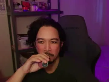 tweezerdick — Freechat on Chaturbate