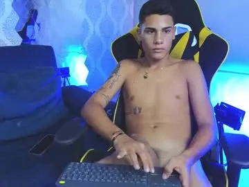 twink_davidx — Freechat on Chaturbate
