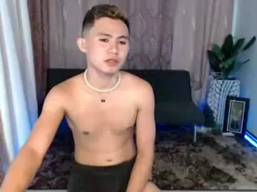 twink_nash — MAKES ME NAKED DADDY WANNA SOME FUN WITH ME !!!! #new #asian #smallcock #master #fembmuscleoy # [555 tokens remaining]