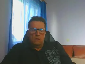ulmeni4 — Freechat on Chaturbate