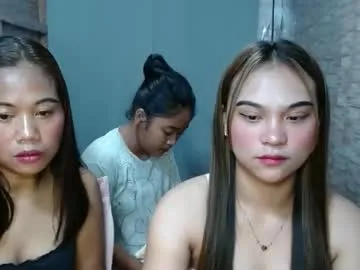 ur_prettymitch — hello!! were looking for boyfriend #couple #pinay #asian #new #petite #wifematerial [1000 tokens remaining]