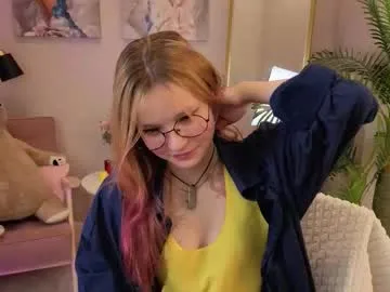 urgingeremma — GOAL: Play with my straps [16 tokens remaining] Hi! My name is Emma. I'm #new here, I'd love to meet you! #skinny #shy #teen #redhead