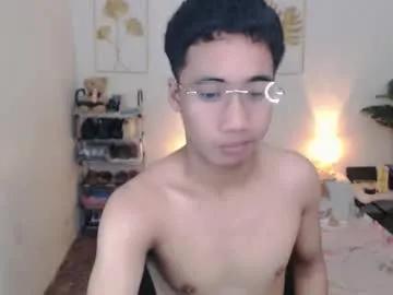 urguy_habibi — GOAL: Cum [1000 tokens remaining] Hi Im new here,Wanan suck my Dick and eat my cum ? #Asian #smallcock #feet #new #femboy