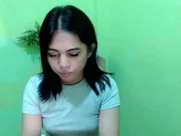 urmystical_sofie — I'm just woke up feeling wet rn i want someone destroy my pussy and make me cum here #asian #wifematerial #pregnant  #pinay #hairy pussy [1444 tokens remaining]