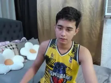 ursoftboysteve — Im Back!! make me cum #asian #bigcock #cumshow #cum #handsome [896 tokens remaining]