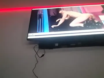 valenciano808389 — Freechat on Chaturbate