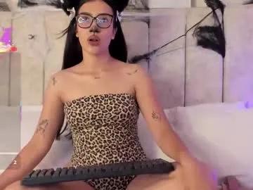 valenlee — I want you to make my pussy vibrate and take me to the maximum pleasure  - Multi Goal: Show pussy+Lush control x5min [260tk each Goal] #new #lovense #skinny #blowjob #smalltits