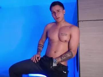 valentinosex_1 — cum in public [750 tokens remaining] #fingers #feet #latino #bigcock #muscle #young #cum #cumshow