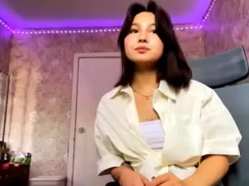 valerypizzitola — I'm Sofia new here. it is my first day here. My goal:  untie my shirt and play with my shirt  #new #shy #cute #18 #petite [25 tokens remaining]