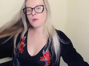 vanillaex_ — | #new #shy #young #milf #blonde |