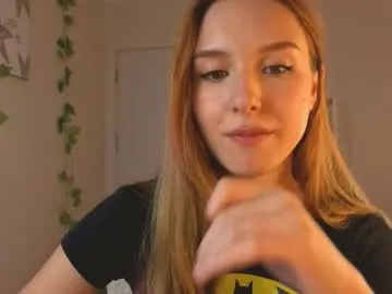 vegas_v — Doggy + open asshole #18 #squirt #lovense #natural #teen [184 tokens remaining]