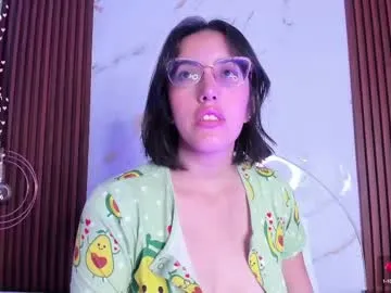 venusgreys1_ — GOAL: Little sexy dance + Spank my ass [72 tokens remaining] Sweet but naughty, Squirt explosion and interactive fun #slim #young #latina #squirt #lovense