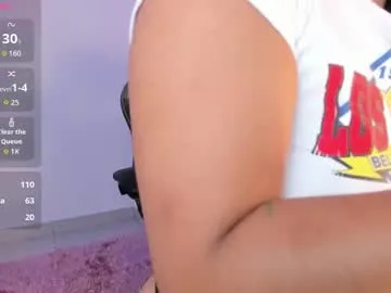 vero_dio — #newmodel #deepthroat #natural #latina  #bigtits
