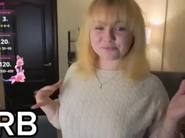 veronica_christensen — GOAL: For a good start of the show [35 tokens remaining] Welcome to my room! #bigass #bigboobs #18 #shy #new