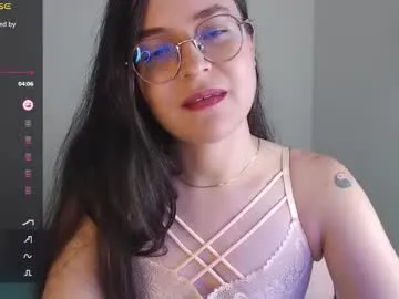 vicky_cristinax — Helloo <3 - #smoke  #control  #dirtytalk #muscle #smalltits