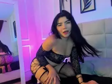 vicky_smith4 — GOAL: topples [298 tokens remaining] Welcome to my room! #bigass #asian #18 #petite #new