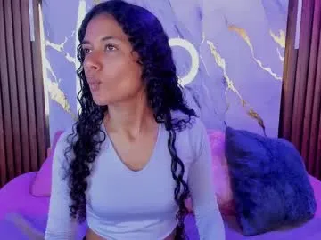 victoriaduarte — Goal: dildo in pusssy