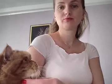 viola_1 — Lovense Lush on - Interactive Toy that vibrates with your Tips - Multi Goal: #bigboobs 5 min [500 tokens left] #lovense #hairy #milf #natural