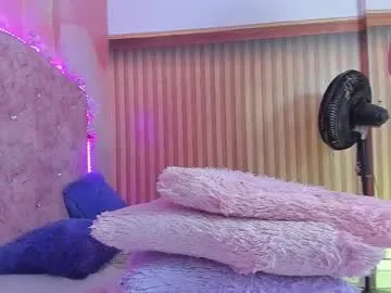 violet__taylor_ — Lovense: Interactive Toy that vibrates with your Tips - Multi-Goal :  Show cum  #anal #cum #bigass #lovense #bigboobs