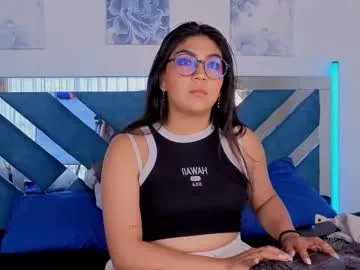 violettabloom1_ — Violettabloom1_'s room #new #sexy #latina #bigass #feet