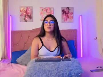 violettabloom_ — show cum [248 tokens remaining] #bigass #cum #feet #latina #new