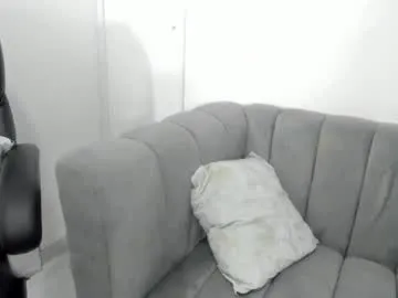 violettasweet_ — GOAL: sexy dance to the rhythm of the music [67 tokens remaining] Hello welcome, keep me and send you kisses hehe!!! #new #latina #slave #bbw #anal
