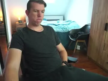 vlad_pivo — Vlad_pivo's room #new #anal #bi #bigdick #c2c