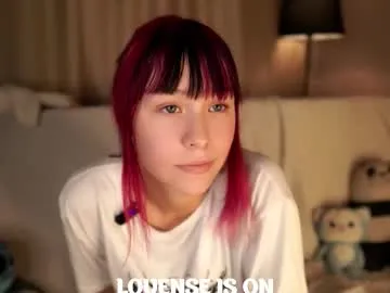 wanettabal — GOAL: Pour water on my tits and take off my bra [0 tokens remaining] Meow i'm Betty Welcome to my room! #18 #skinny #new #smalltits #feet