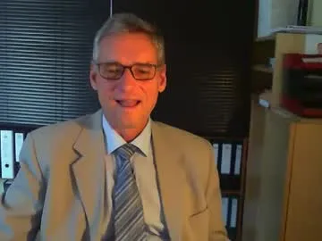 wetsuitedman — Freechat on Chaturbate