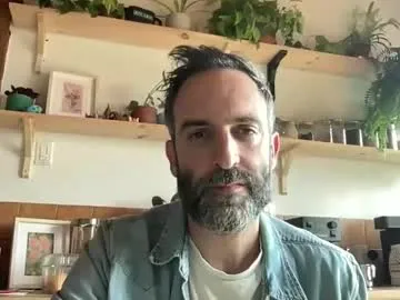 whiskylovee — Freechat on Chaturbate
