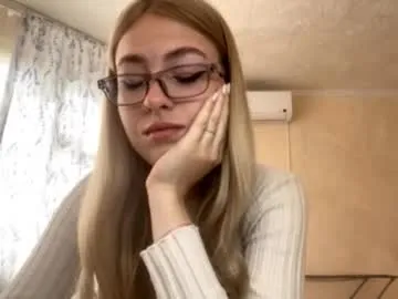 winnifredtrudillo — Goal Biggest smile ever<: My name is Lana #new , new experience to me, hope it turns out well :3  #skinny #young #18 #shy [3 tokens remaining]